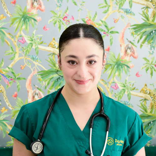 Elene-veterinary-technician